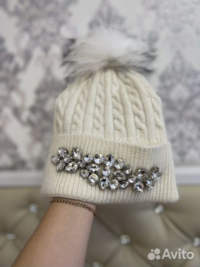 Шапка со стразами шерсть