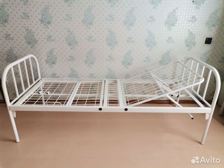 Кровать б/у для инвалидов