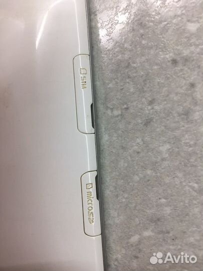 Планшет Samsung GT-P3100 Galaxy Tab 2 7,0 8GB 3G W