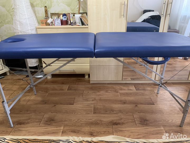 Массажный стол