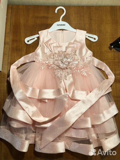 Праздничное платье для девочки 100см