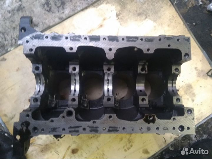 Блок цилиндров Hyundai Kia J3 2.9