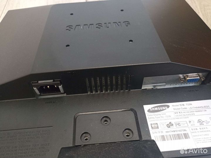 Монитор Samsung syncmaster 723n
