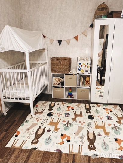 Детская кроватка домик