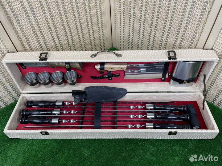 Шашлычный набор в чемодане К-5