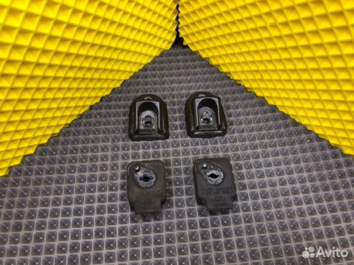 Демпфер Audi A6 C5 avant 2.5TDI AKE 2000