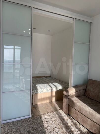 2-к. квартира, 54 м², 9/17 эт.