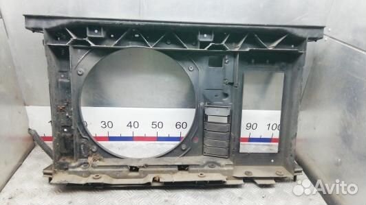 Передняя панель крепления облицовки (телевизор) pe