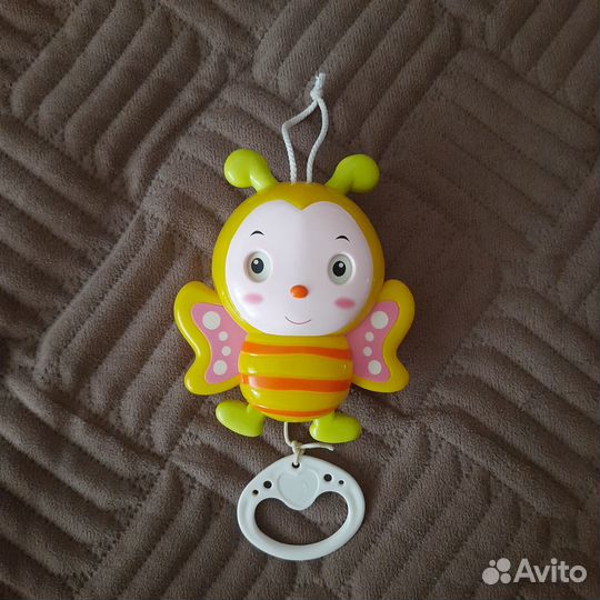 Развивающие игрушки для малышей