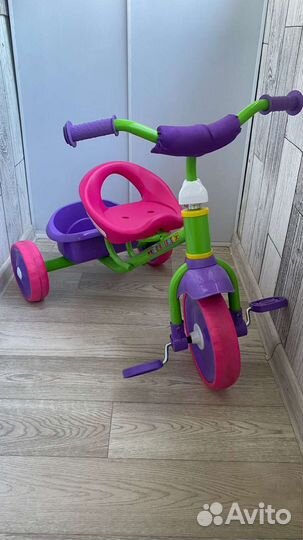 Детский трехколесный велосипед