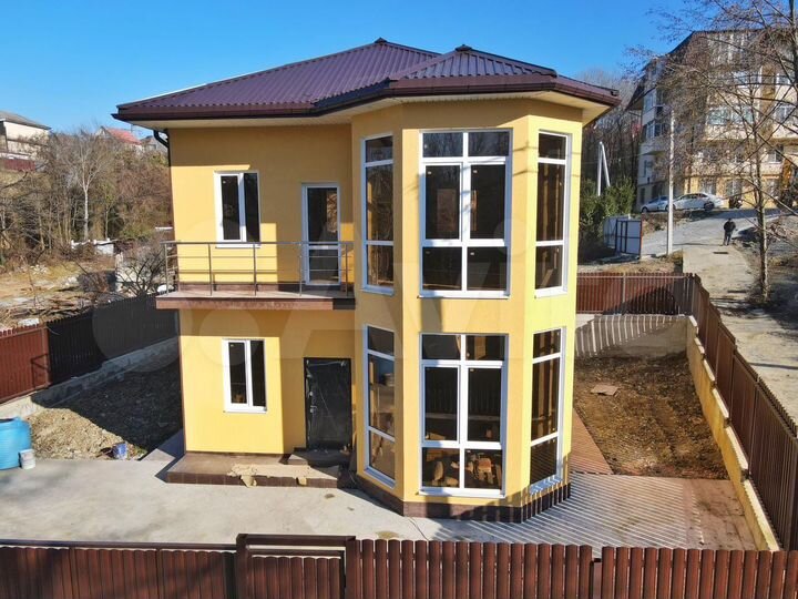 Дом 131,9 м² на участке 3,5 сот.