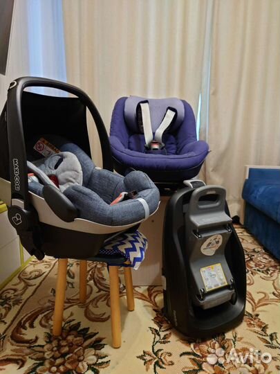 Детское автокресло Maxi-cosi с базой и автолюлькой