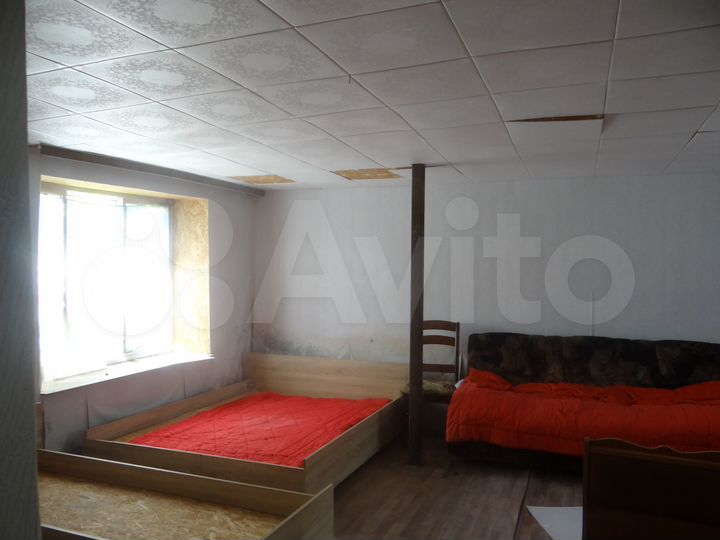 Дом 42 м² на участке 8 сот.