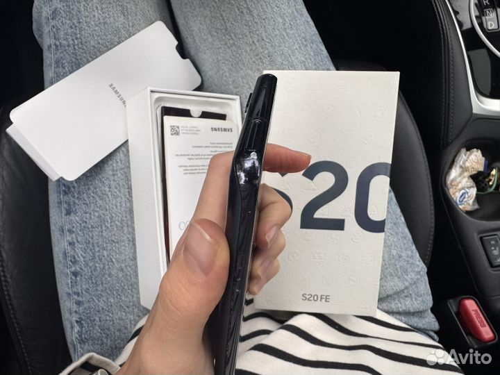 Samsung Galaxy S20 FE, 6/128 ГБ