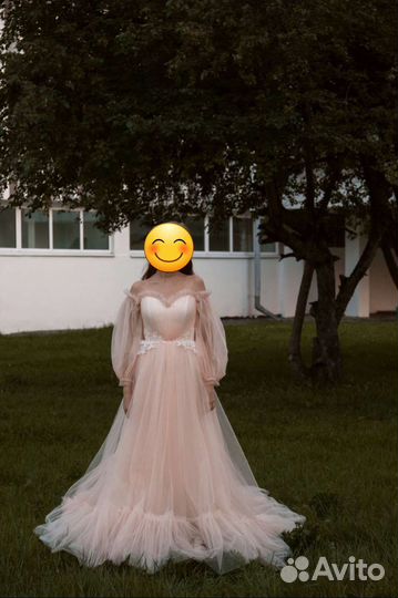 Свадебное платье