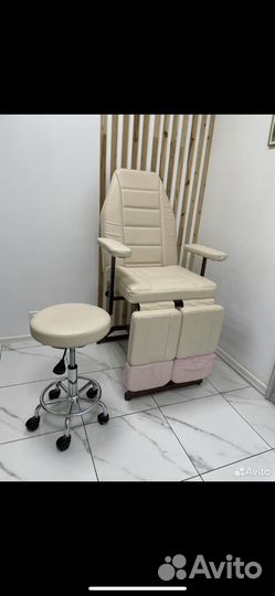Педикюрное кресло + стул