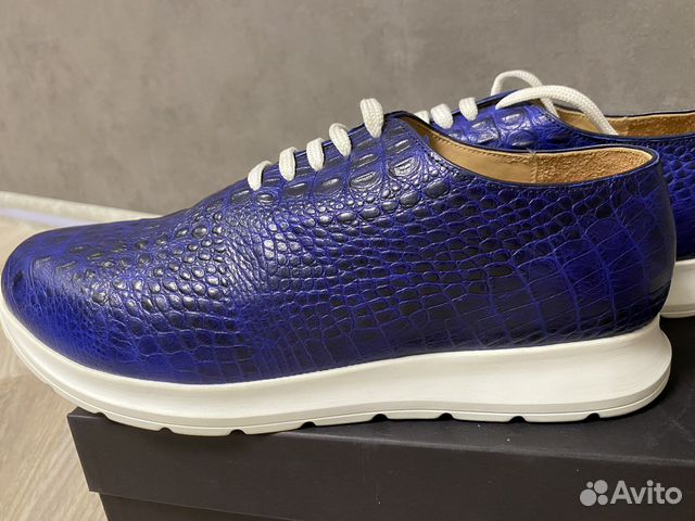Кроссовки из натуральной кожи 44