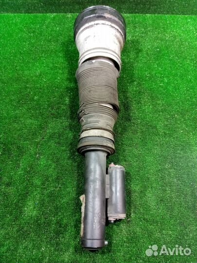 Стойка подвески передняя левая Mercedes-Benz S350