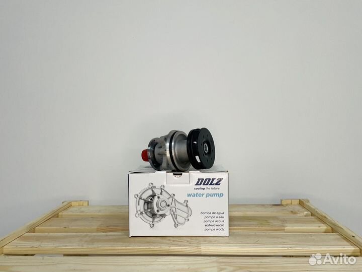 Водяной насос (помпа) BMW M52 M54 E39 E46 E60