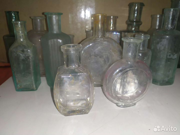 Старинные бутылочки