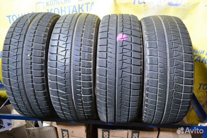 Bridgestone Blizzak Revo GZ 215/45 R17