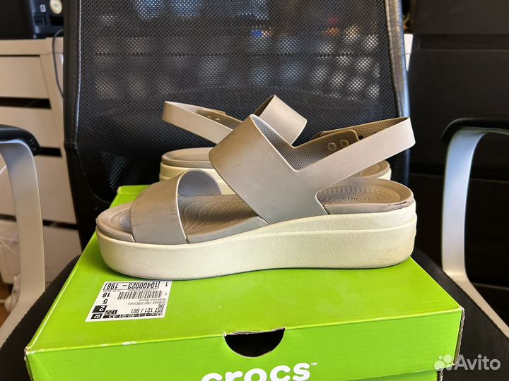 Crocs brooklyn Low wedge W8 (37-38 размер)