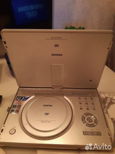 Портативный видеопроигрыватель dvd