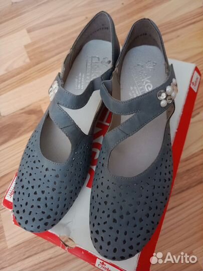 Ботинки,туфли женские rieker 41 и 42 размера