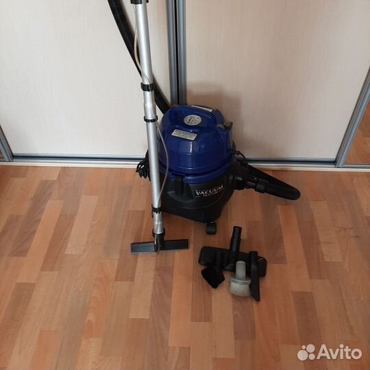 Моющий пылесос