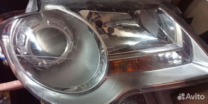 Volkswagen Touran фара