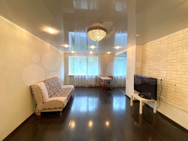 2-к. квартира, 45 м², 3/5 эт.