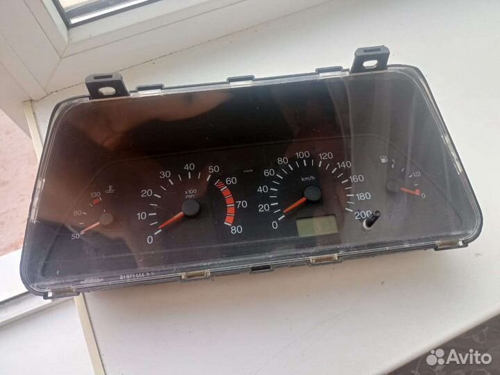 Приборная панель ваз 2110
