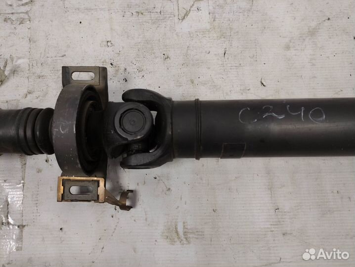 Карданный вал Мерседес W203