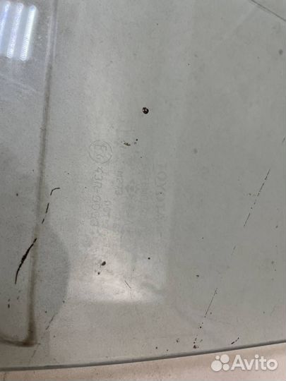 Стекло двери задней левой Toyota Corona T190 1992