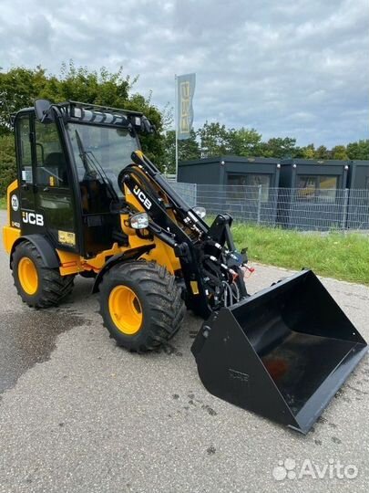 Мини-погрузчик JCB 403, 2022