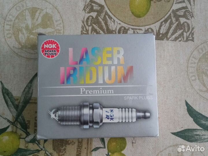 Свечи зажигания иридиевые ngk