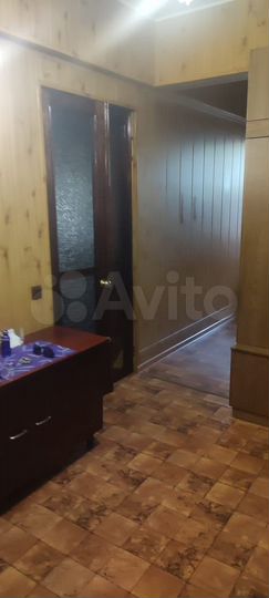 4-к. квартира, 80 м², 1/2 эт.