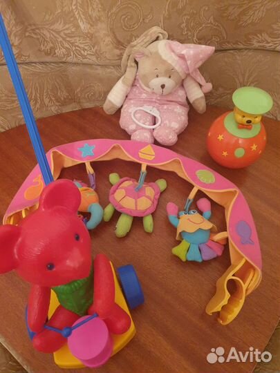Развивающие игрушки для малыша