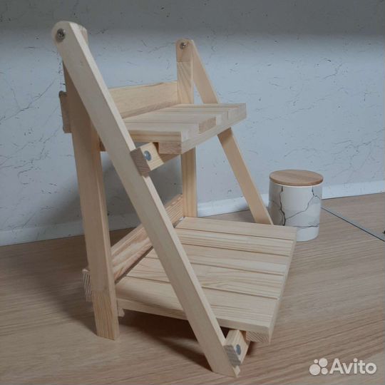 Этажерка, полка подставка