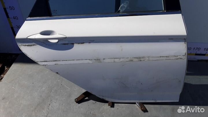 Дверь задняя правая Hyundai i40
