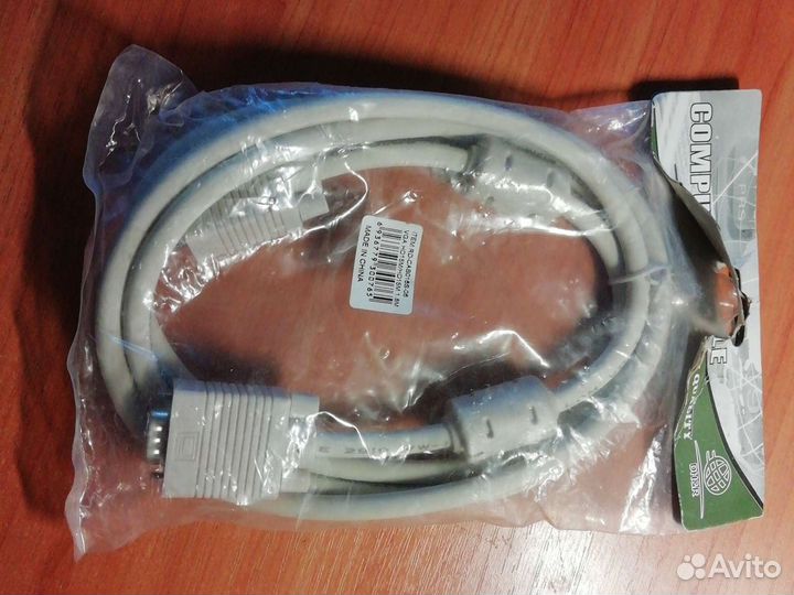 Кабель для подключения монитора к компьютеру vga-v