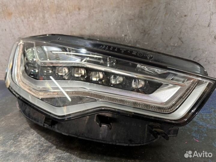 Фара LED правая Audi A6 C7