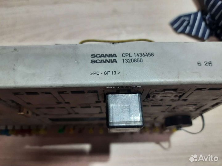 Блок предохранителей Scania 4-й серии