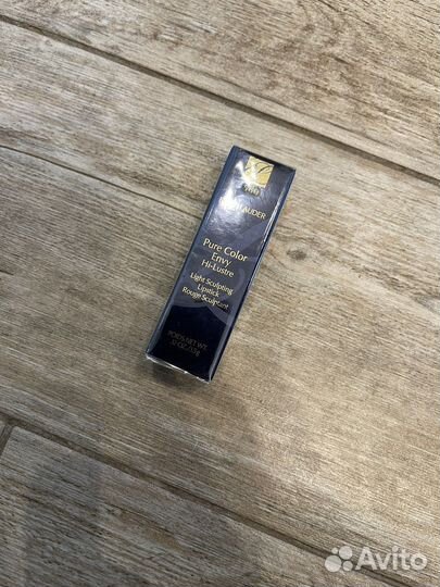 Estee lauder помада