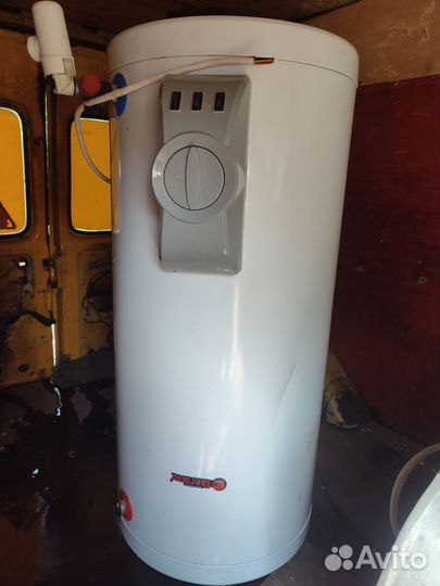 Бак для нагрева воды 200 литров