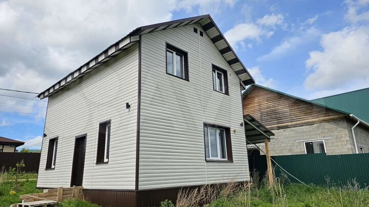 Дом 101,4 м² на участке 5,5 сот.