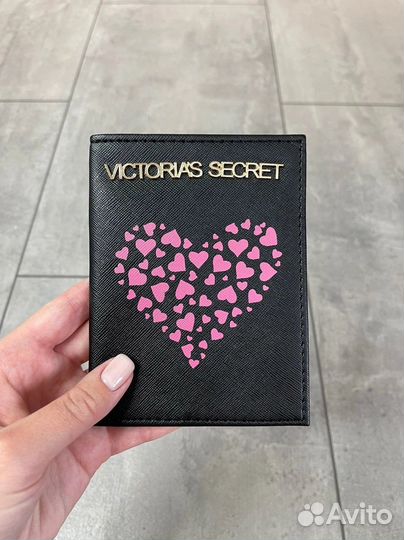 Обложка на паспорт Victoria's Secret