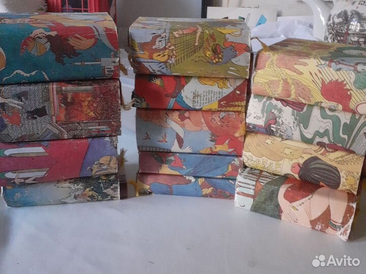 Миниатюрные книги