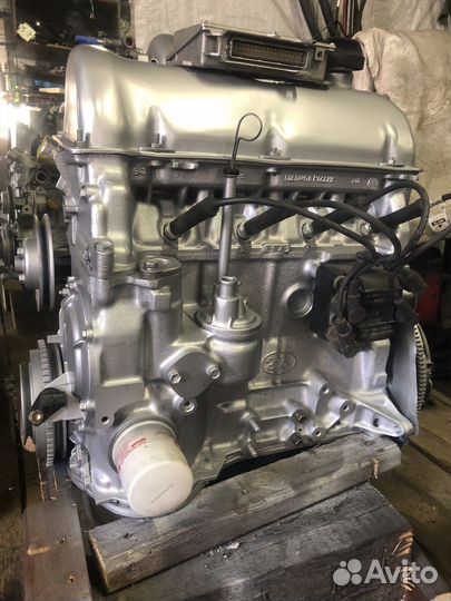 Двигатель 2123 в сборе