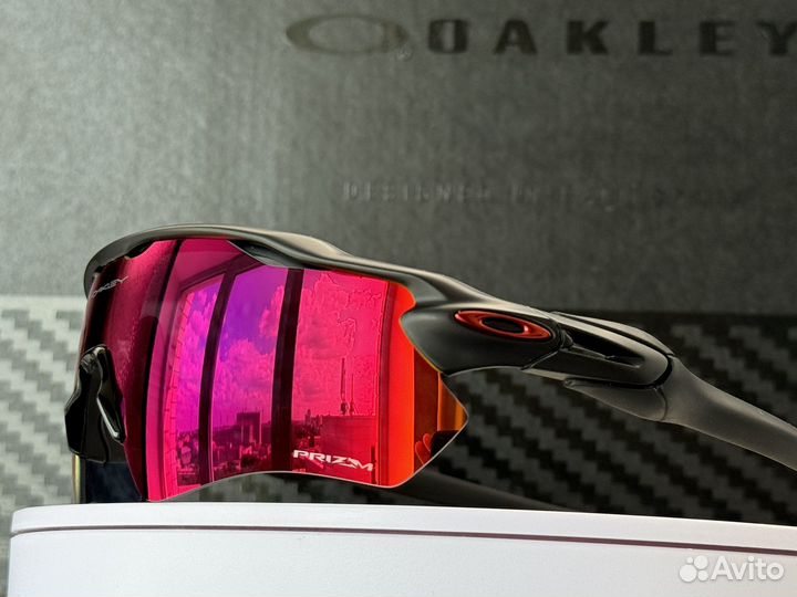 Солнцезащитные очки Oakley Radar EV Path Prizm Roa